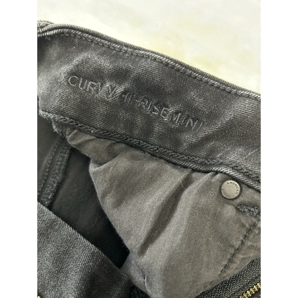 American Eagle Next Level Stretch Curvy Hi-Rise Black Distressed Denim‎ Mini